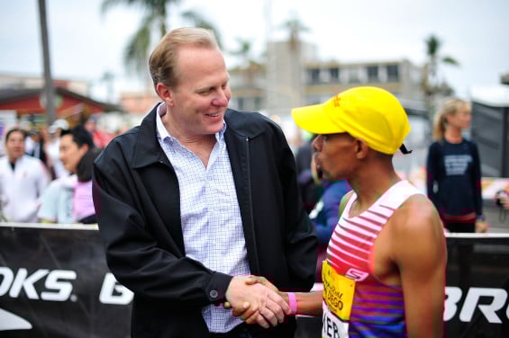 SAN DIEGO, CA - JUNE 01: San Diego Mayor Kevin Faulconer shakes hands with Boston Marathon winner Meb Keflezighi at the Suja Rock 'n' Roll San Diego Marathon & Half Marathon benefitting the Leukemia & Lymphoma Society on June 1, 2014 in San Diego, California. (Photo by Jerod Harris/Getty Images for Rock 'n' Roll Marathon Series)