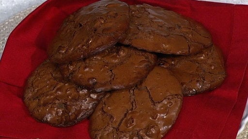 Today on "The Chew" renowned chocolatier Jacque Torres shared his no flour walnut chocolate chip cookie recipe.