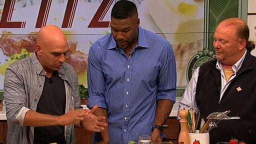 Chefs Michael Symon and Mario Batali chat with NFL Hall of Famer, Fox NFL Sunday analyst and Kelly & Michael co-host Michael Strahan on "The Chew" on Friday, September 12, 2014!
