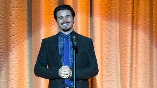 Mr. Cyr (Jason Ritter) returns to NBC's "Parenthood"!