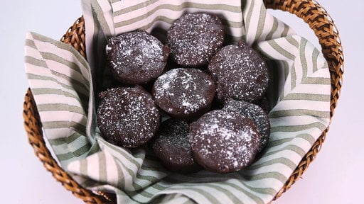Learn how to make the healthy and delicious sweet potato brownie bites that Daphne Oz prepared on "The Chew" on Tuesday, January 13th, 2015. Candace Rose CandieAnderson.com