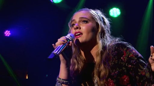 American Idol Season 14 Episode 14 House of Blues: Katherine Winston, age 18 sings Fleetwood Mac's classic "Rhiannon"!