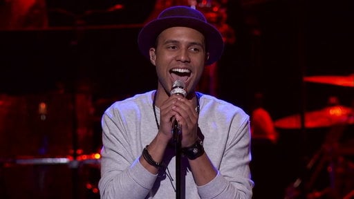 American Idol's Rayvon Owen sings Nick Jonas hit song "Jealous" at the Fillmore Detroit!