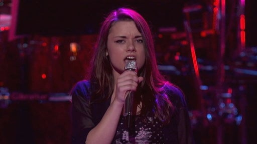 Teenager Stephanie Berthiaume performs Pink's classic "Who Knew" on American Idol!