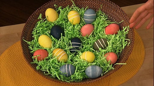 Daphne Oz shows you how to dye Easter eggs naturally in the video below from the Tuesday, March 31st episode of "The Chew"! These gorgeous Easter eggs will be perfect for your Easter egg hunt on Sunday, April 5th.