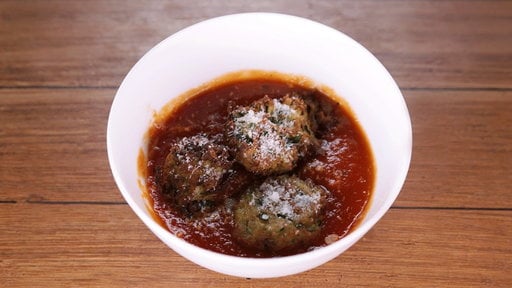 Learn to make the delicious vegetarian zucchini-ricotta meatballs that chef Carla Hall and Daphne Oz made on "The Chew" on Tuesday, April 21st.