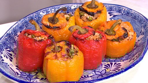 Watch renowned chef Rui Correia of Douro Restaurant and Bar in Greenwich, Connecticut show Today co-anchors Kathie Lee Gifford and Hoda Kotb how to make easy and delicious stuffed peppers with rice and chorizo on the Tuesday, July 21, 2015 episode of the Today show!