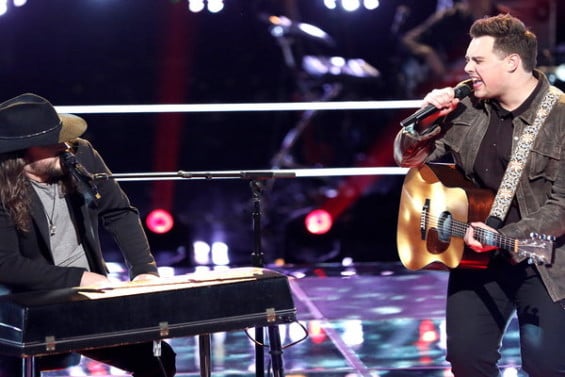 Watch Adam Wakefield and Jared Harder of Team Blake battle it out with Marshall Tucker Band's classic rock song "Can't You See" on Monday, March 21, 2016.