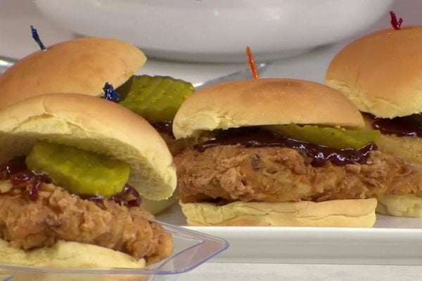 Watch Al Roker show John Cena, Willie Geist and Tamron Hall how to make delicious "pack and go" barbecue chicken sliders and orzo pasta salad on the Friday, May 13, 2016 episode of the Today show.
