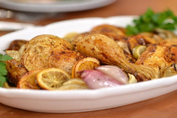 Watch Freddie Prinze, Jr. show Kathie Lee Gifford and Hoda Kotb how to make a delicious citrus chicken with Mexican beer on the Wednesday, June 8, 2016 episode of the Today show.