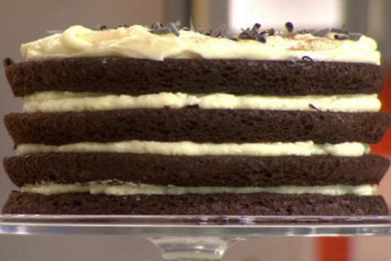 Watch lifestyle expert Alejandra Ramos show Al Roker, Tamron Hall and Billy Bush how to make a decadent chocolate tiramisu cake and an amazing cornbread peach upside down cake on the Wednesday, September 28, 2016 episode of the Today show.