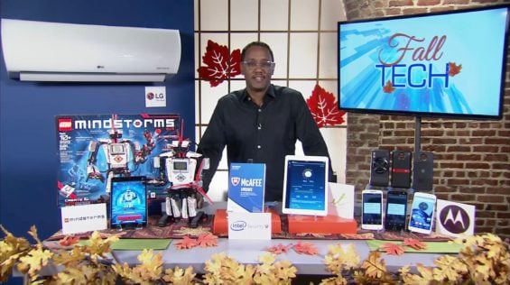 Tech expert Mario Armstrong joined Candace Rose for an interview to dish on technology that's creating a buzz this fall!