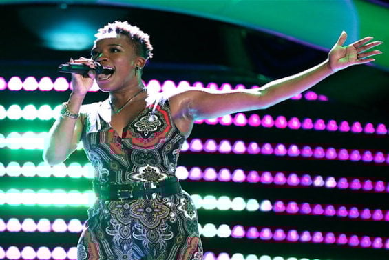 Watch The Voice Season 11 Episode 5 Blind Audition Videos on Tuesday, September 27, 2016. See 26 year old talented musician and mom Simone Gundy of Arlington, Texas sing Tom Jones hit song I (Who Have Nothing) for the crowd. She was so amazing! Miley Cyrus and Adam Levine both turned around for her. She ultimately chose Adam Levine as her coach. Congrats Team Adam!