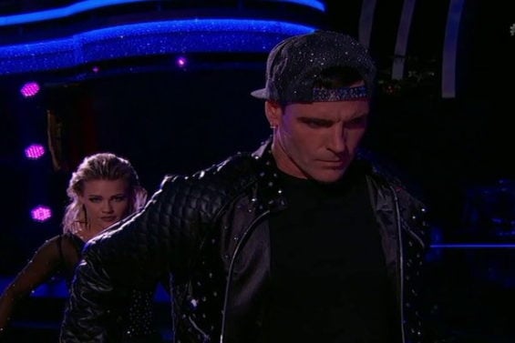 Watch Dancing With The Stars Season 23 Episode 3 Videos. See Robert Van Winkle aka Vanilla Ice and his partner Witney Carson vs. Texas politician Rick Perry and partner Emma Slater paso doble face-off on Monday, September 26, 2016.