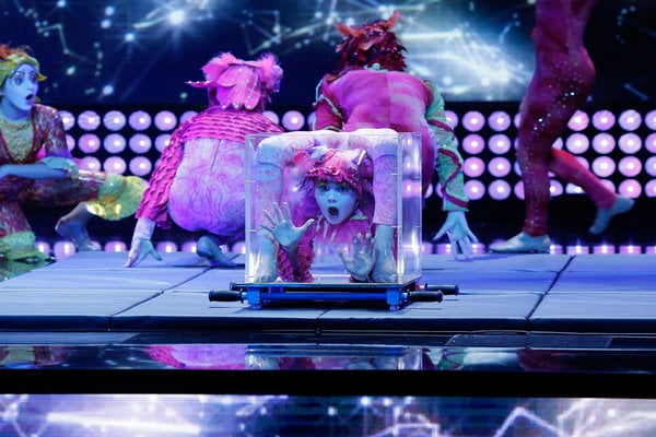 Watch Little Big Shots Season 2 Episode 4 The Princess and the Hot Dog Videos: Sunday, March 26, 2017. Meet these talented contortionists aka Le Petit Cirque! You will be impressed by their acrobatic skill. These kids are the real deal! (Don't try this at home).