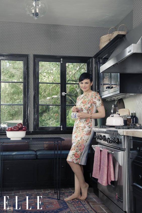 Once Upon A Time star Ginnifer Goodwin invited Elle magazine into her gorgeous Los Angeles abode. Here she stands in her stunning kitchen with a picturesque window and window seat. Photo credit: Hilary Walsh / ELLE Once Upon A Time star Ginnifer Goodwin invited Elle magazine into her gorgeous Los Angeles abode. Here she stands in her stunning kitchen with a picturesque window and window seat. Photo credit: Hilary Walsh / ELLE