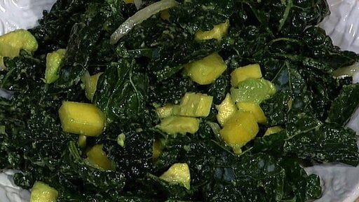 "The Chew" co-host Daphne Oz's Queen of Greens recipe calls for black kale leaves, grape seed oil, freshly ground black pepper, white onions white wine vinegar, white miso, granulated sugar, avocado and olive oil!