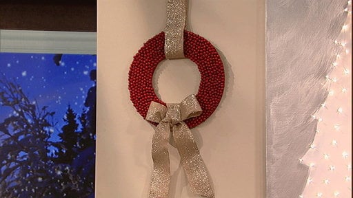Learn how to make the fabulous Very Merry Mantel: Festive Berry Wreath that Clinton Kelly made during his amazing Clinton's Craft Corner on the Wednesday, December 10th episode of "The Chew"! Christmas, holiday