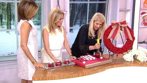 Celebrity designer, Lonni Paul joined Kathie Lee Gifford and Hoda Kotb on the Friday, December 19th episode of the "Today" show to make 6 fun and festive holiday DIY projects just in time for Christmas. Love the apple votives, Christmas wreath, festive stockings, and more!