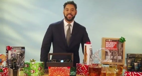Style expert Wendell Brown joined Candace Rose to dish on the top holiday gifts for every guy on your holiday shopping list!