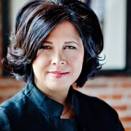 Ford's futurist Sheryl Connelly joined Candace Rose for an interview to discuss three of the top 10 consumer trends and how generation Z is shaping the world we live in. Image courtesy of Twitter.com/SherylConnelly
