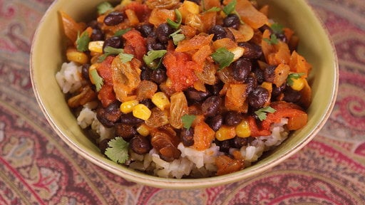 Learn how to make the delicious vegetarian Black Bean Picadillo that chef Carla Hall prepared on "The Chew" on Monday, January 19th!