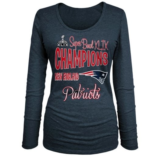 5th & Ocean by New Era New England Patriots Women's Navy Blue Super Bowl XLIX Champions U-Neck Long Sleeve T-Shirt