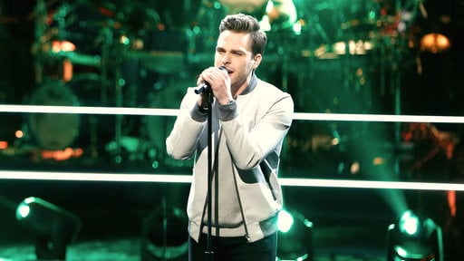 The Voice season 8 episode 10: Travis Ewing sings Gavin DeGraw's huge hit "I don't want to be" on Monday, March 23, 2015.