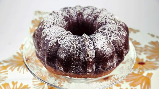 Learn how to make the easy, delicious and beautiful honeysuckle bundt cake that chef Carla Hall made on "The Chew" on Friday, April 3rd with an instructional video from the show.