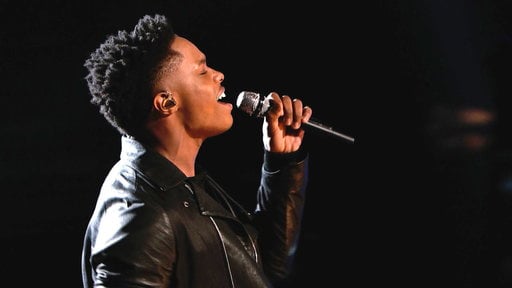Watch The Voice Season 8 Episode 24 Instant Save Performance: Avery Wilson of season 3 sings "If I Have To".