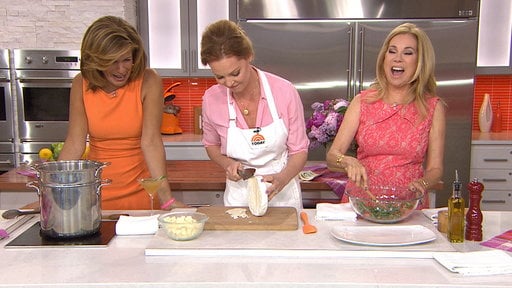 Watch Katherine Heigl make a fabulous brie tomato pasta dish with Kathie Lee Gifford and Hoda Kotb on the "Today" show on Tuesday, May 12th!