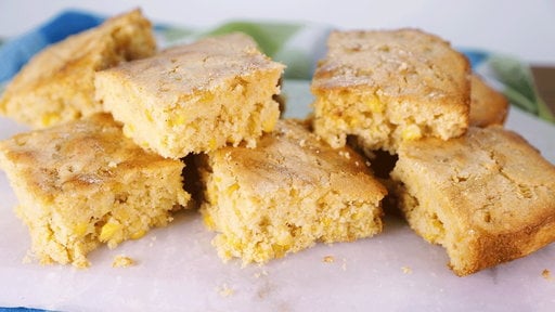 Cerina Butler shows you how to make the easy and delicious honey roasted cornbread that she made on the Friday, June 5th episode of "The Chew".