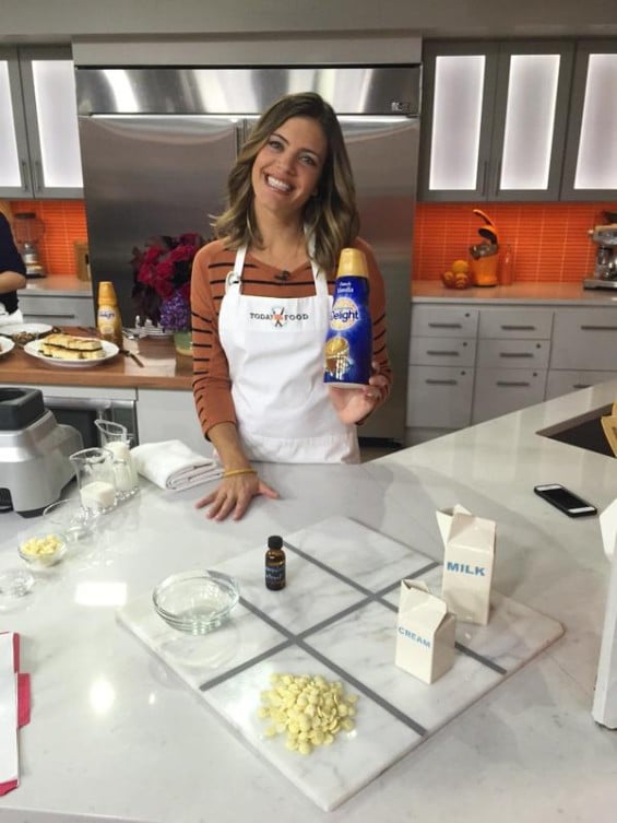 Food blogger and Carson Daly's fiancee Siri Pinter joined Kathie Lee Gifford and Hoda Kotb on the Friday, October 16, 2015 episode of the Today show to show them and all of us at home how to make an easy and delicious pumpkin spice French toast recipe and a few others! Image courtesy of Twitter.com/InDelight