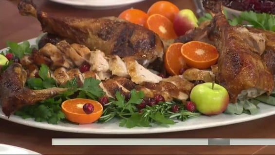 Watch celebrity chef Curtis Stone show Matt Lauer and Savannah Guthrie how to make delicious Cajun-roasted Turkey (which Matt Lauer deemed the best turkey ever) on the Monday, November 2, 2015 episode of the Today show. Image courtesy of Twitter.com/TodayShow