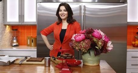 Watch Nigella Lawson make sweet potato macaroni and cheese on the Friday, November 6, 2015 episode of the Today show. Image courtesy of Twitter.com/TodayShow