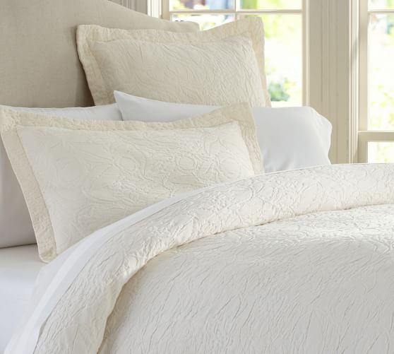 Pottery Barn VALERIE FLORAL MATELASSE DUVET COVER & SHAM in Ivory