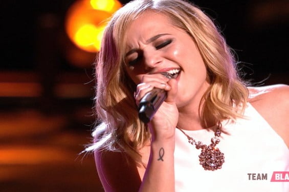 See Mary Sarah of Team Blake sing country superstar Carrie Underwood's hit song "So Small" on Monday, April 18, 2016.