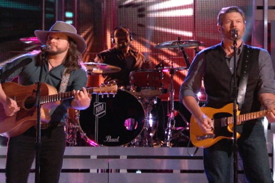 Watch The Voice Season 10 Live Finale, Part 1 Episode 27: See Adam Wakefield and Blake Shelton sing country legends Hank Williams Jr. and Waylon Jennings classic duet "The Conversation" on the Monday, May 23rd finale.