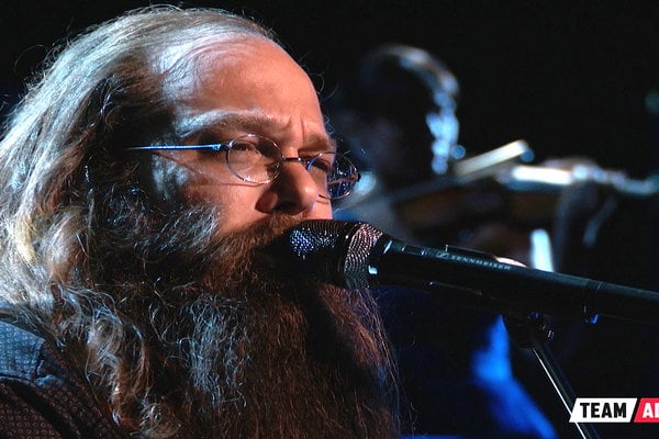 Watch The Voice Season 10 Live Top 9 Performances Episode 23: See one of my favorite season 10 performers Laith Al-Saadi perform one of the greatest songs of all time - Bob Seger's "We've Got Tonight" on Monday, May 9, 2016.