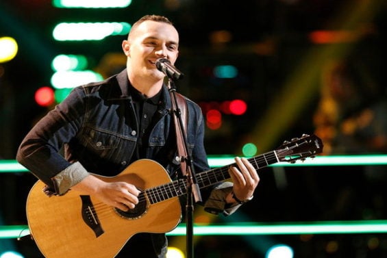Watch The Voice Season 11 Episode 14, The Knockouts Part 3 Videos: See Aaron Gibson of Team Miley Cyrus sing "Die a Happy Man" by Thomas Rhett beautifully!