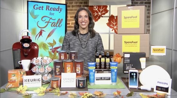 Lifestyle expert Justine Santaniello joined Candace Rose for an interview to share her top fall 2016 must haves!