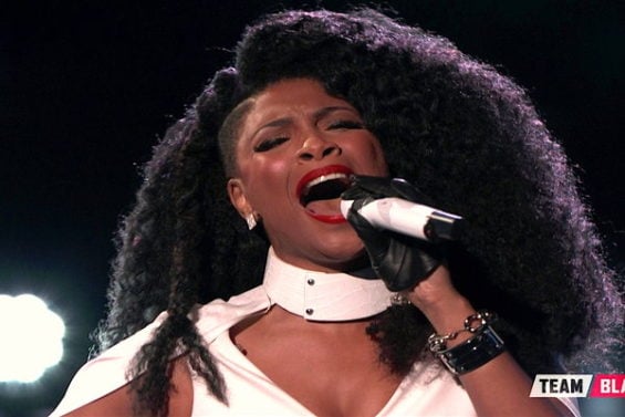 Watch The Voice Season 11 Episode 17 Live Top 12 Performances Videos: See the talented Courtney Harrell of Team Blake Shelton impress country legend Garth Brooks and all of us at home with her cover of Aerosmith's "I don't want to miss a thing."