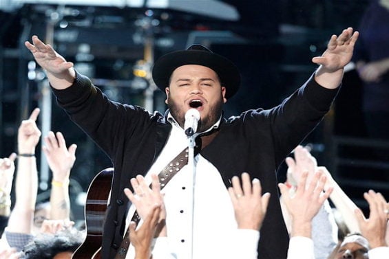 Watch The Voice Season 11 Episode 23 Live Semi-Final Performances Videos: Monday, December 5, 2016! See Christian Cuevas of Team Alicia Keys sing "To Worship You I Live" by Israel & New Breed beautifully.