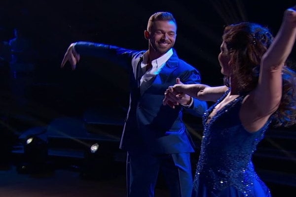 Watch Dancing With the Stars Season 24 Episode 1 Night 1 Videos. Monday, March 20, 2017. See former figure skater and Olympic medalist, Nancy Kerrigan dance a beautiful Viennese waltz with partner Artem Chigvintsev (song: Billy Joel, She's Always A Woman).