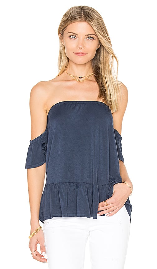 NYTT RUFFLE TOP Off The Shoulder Blue revolve almost summer sale