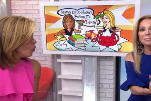 Watch Kathie Lee Gifford and Hoda Kotb share their favorite things for Monday, June 26, 2017: Marc Jacobs Beauty's Air Blush Soft Glow Duo and Little Nomad Play Mat.