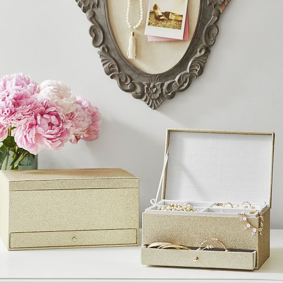 The Emily & Meritt Jewelry Boxes PBteen epic summer sale pottery barn teen