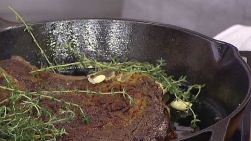 Watch Al Roker show Ellie Kemper and Jane Krakowski how to make delicious rib-eye steak with creamed spinach and baked potato on the Friday, September 22, 2017 episode of the Today's Take show.