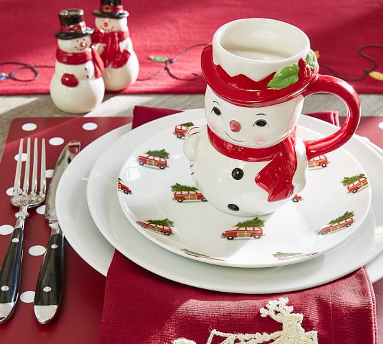 Pottery Barn CHRISTMAS CAR APPETIZER PLATE, SET OF 4 woody car christmas tree pottery barn pre-black friday sale