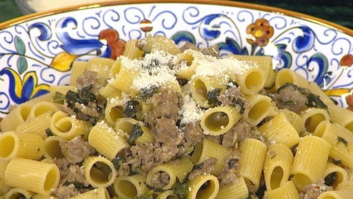 Watch Lidia Bastianich show Hoda Kotb how to make Mezzi Rigatoni with Sausage and Escarole on the Monday, December 25, 2017 episode of the Today show! This is the perfect dish for Christmas dinner, New Year's Eve and more.